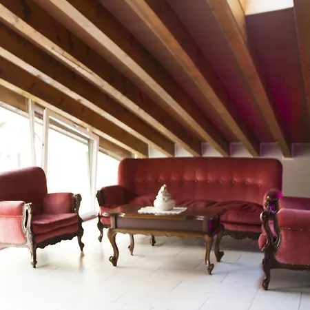 Fontana Hotell 3*