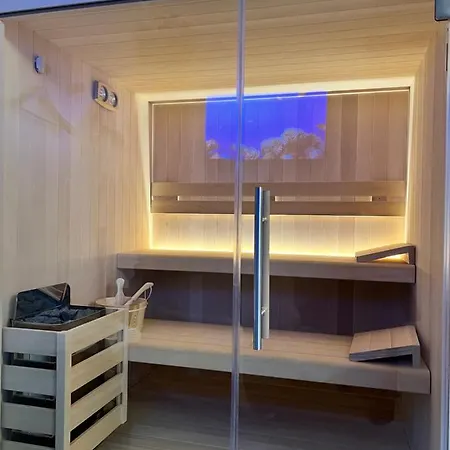 Fontana Hotel 3*