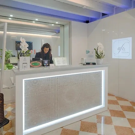 Fontana Hotel 3*